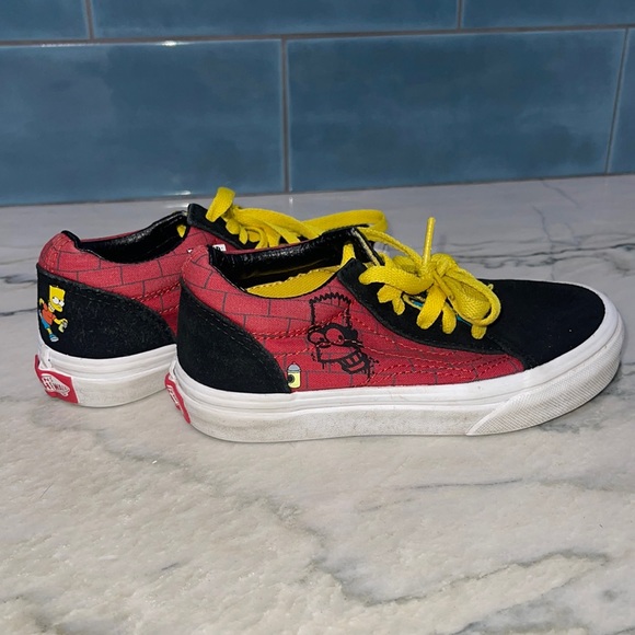 Vans Other - Bart Simpson Vans off the wall The Simpsons special edition